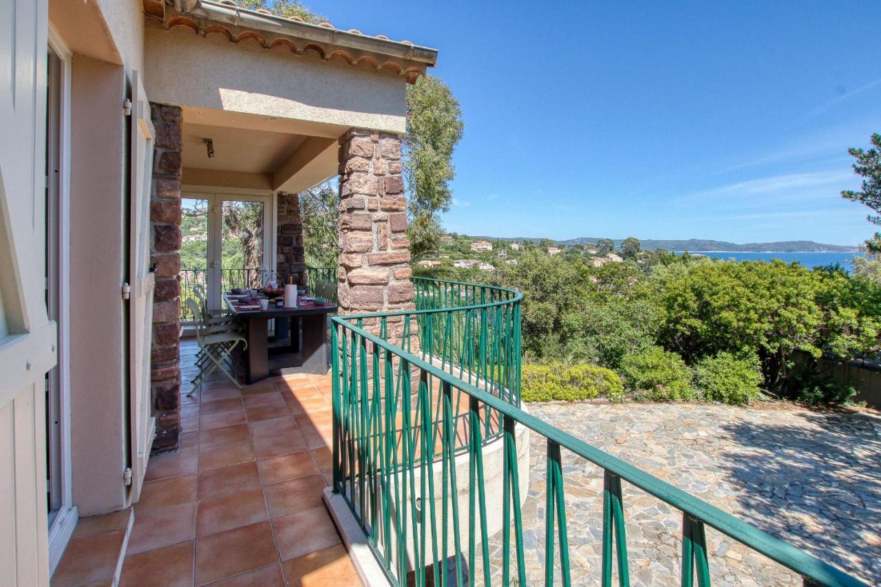 Villa Cavalaire Sur Mer Bagian luar foto