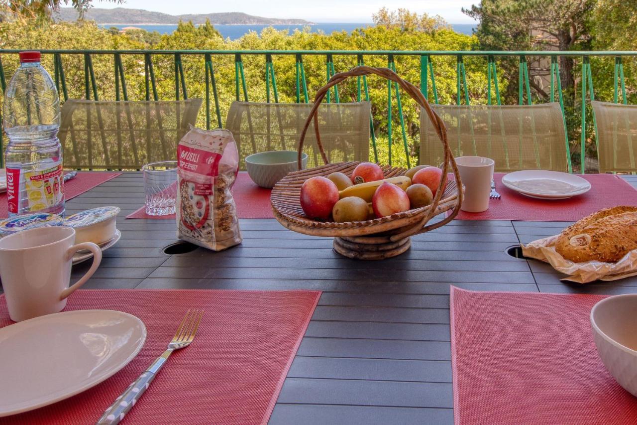 Villa Cavalaire Sur Mer Bagian luar foto