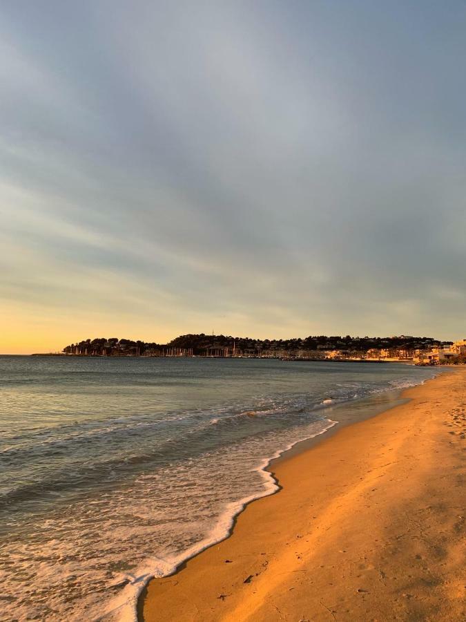 Villa Cavalaire Sur Mer Bagian luar foto